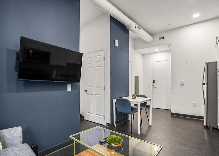 Cozysuites Stunning 1br In Downtown Pitts #21 Apartment *